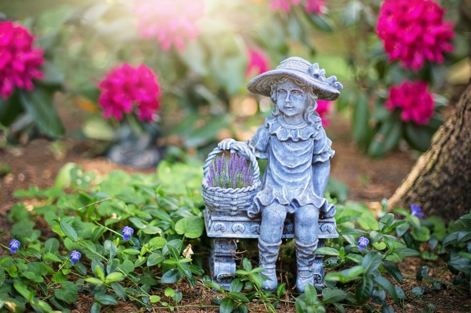 Decorations | Fairlane Gardens